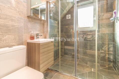 Wet Room image 2