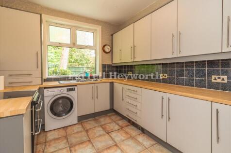 Kitchen image 2