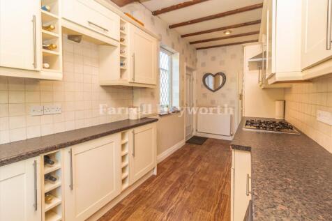 Kitchen image 2