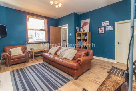 Lounge image 3