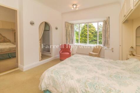 Bedroom 2 image 2