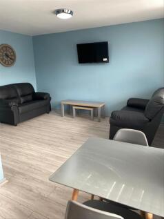 Lounge 2