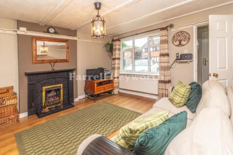 Lounge image 2