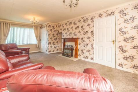 Lounge image 2