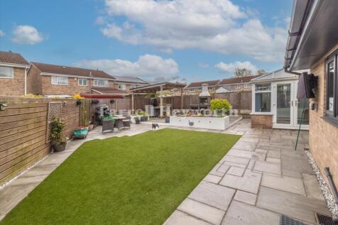 Rear Garden image 5