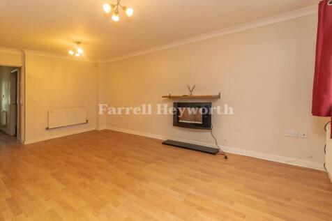 Lounge image 2