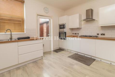 Kitchen Diner image 