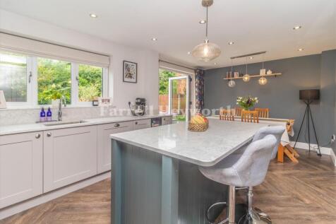 Kitchen Diner image 