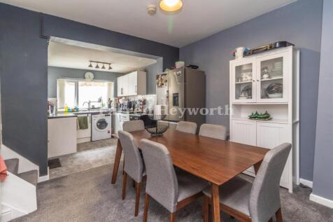 Dining Room image 2