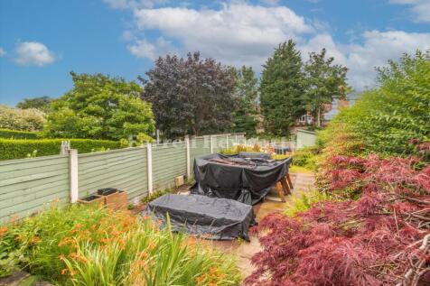Garden image 4