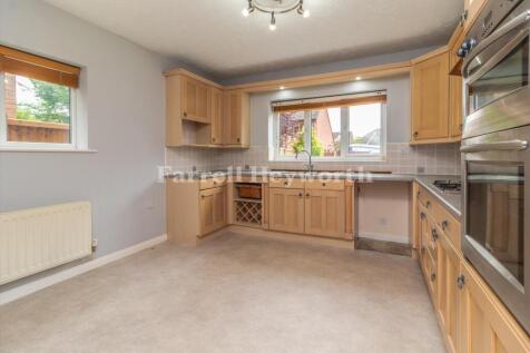 Kitchen image 2
