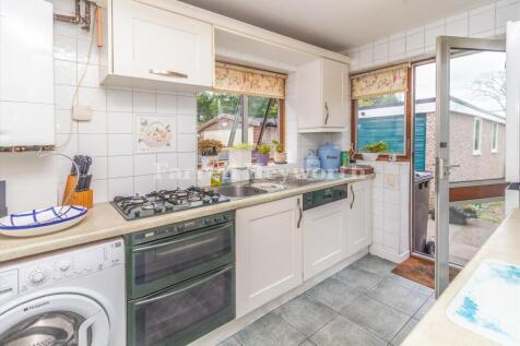 Kitchen image 2