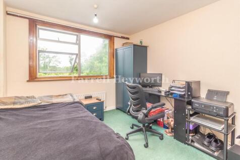 Rear Double Dedroom