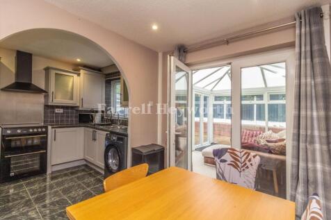 Dining Area image 2