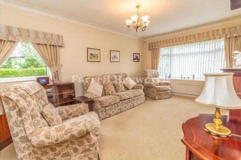 Lounge image 2