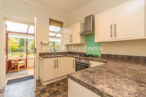 Kitchen image 2