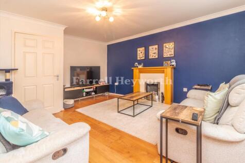 Lounge image 3