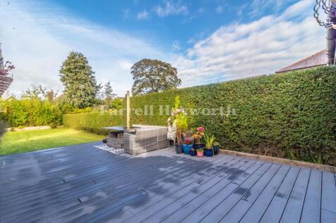 Seating Area image 2