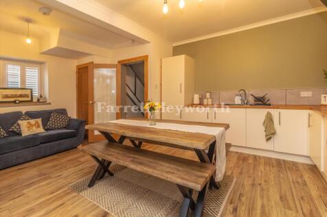 Kitchen Diner image 