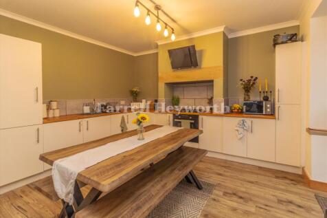 Kitchen Diner image 