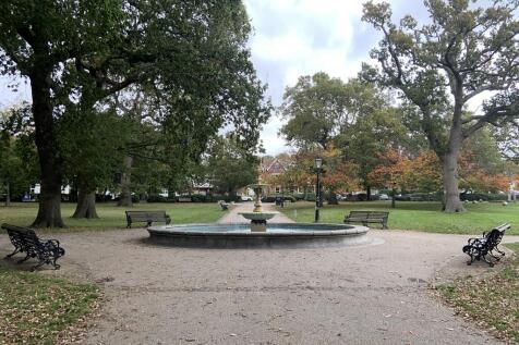 Fountain 2