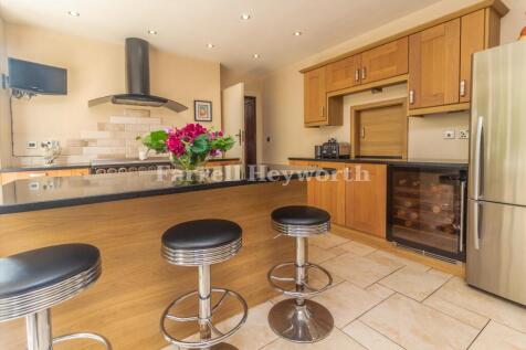 Kitchen image 2