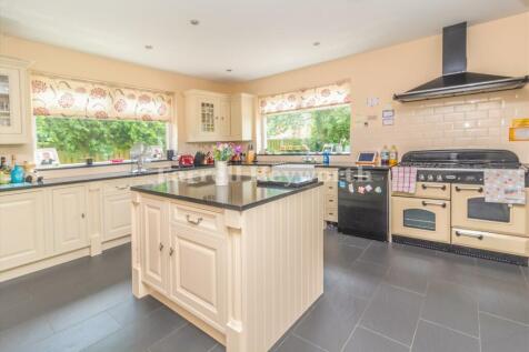 Kitchen image 2