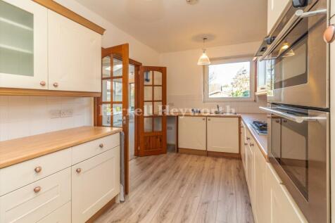 Kitchen image 2