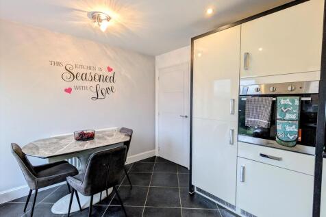 Kitchen 3