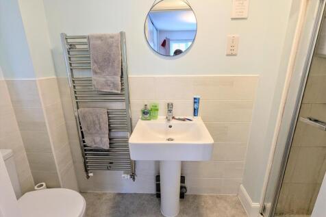 Bedroom One En Suite