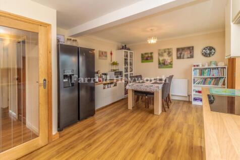 Kitchen Diner image 