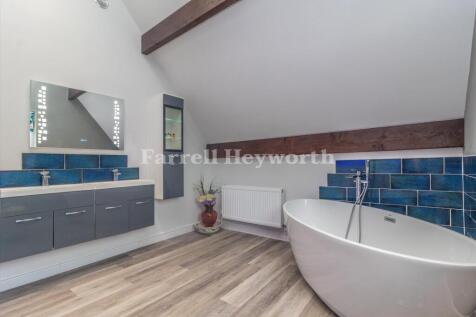 Bathroom image 3