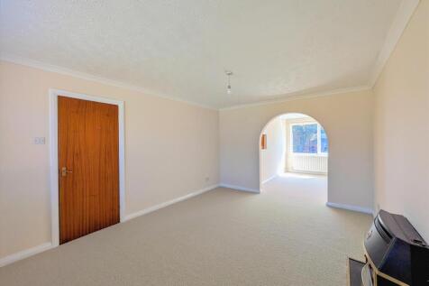 Lounge Dining Room N