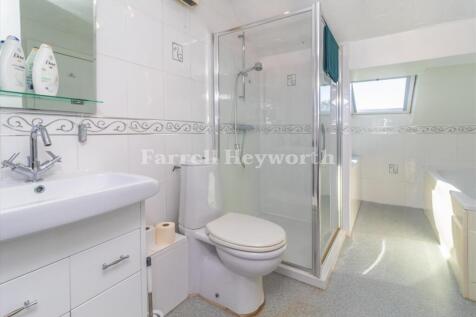Bathroom image 2