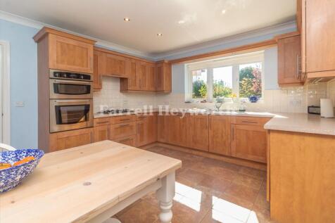 Kitchen Diner image 