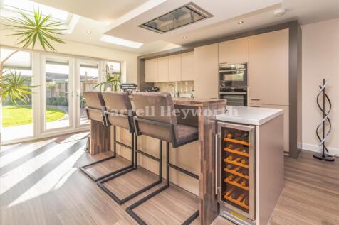 Kitchen image 2