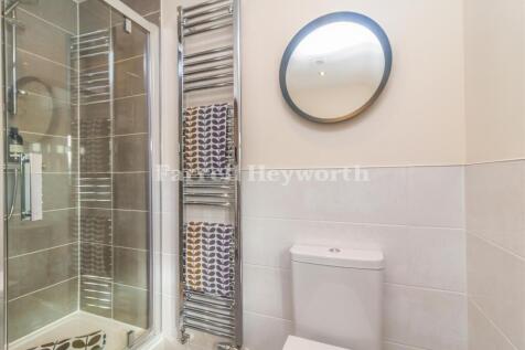 Bathroom image 2