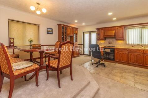 Kitchen Diner image 