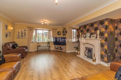 Lounge image 2