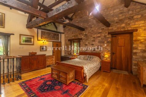 Master Bedroom image