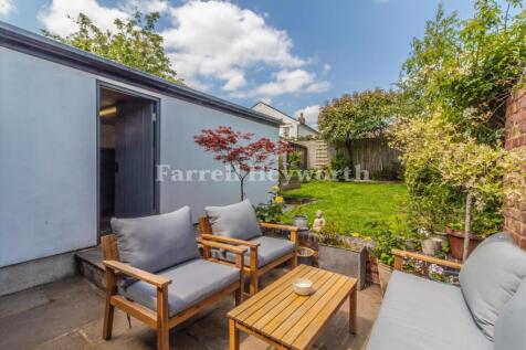Patio image 3