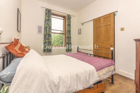 Bedroom Rear b