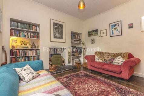 Lounge b