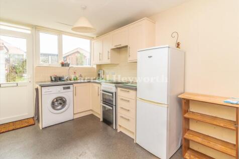 Kitchen image 2