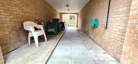 COMM GDN STORAGE
