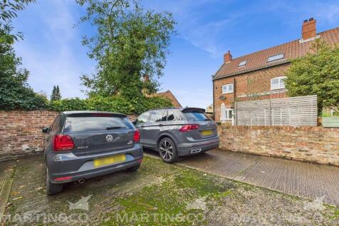 CAM02406G0-PR0526...