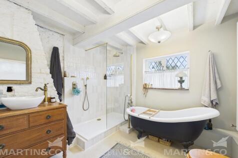 CAM02406G0-PR0526...