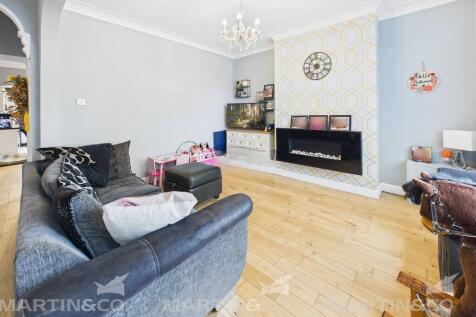 CAM02406G0-PR0529...