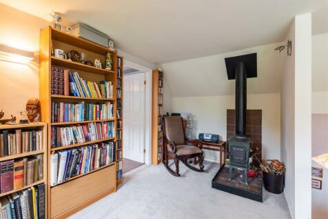 living rooms-3.jpg