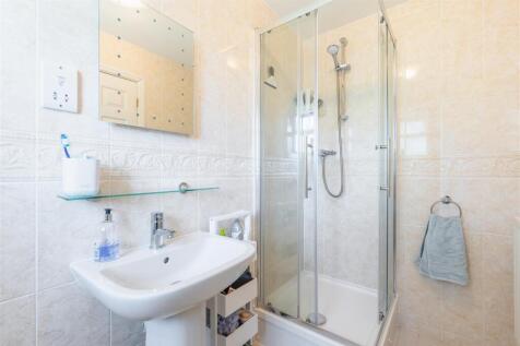 bathrooms-3.jpg